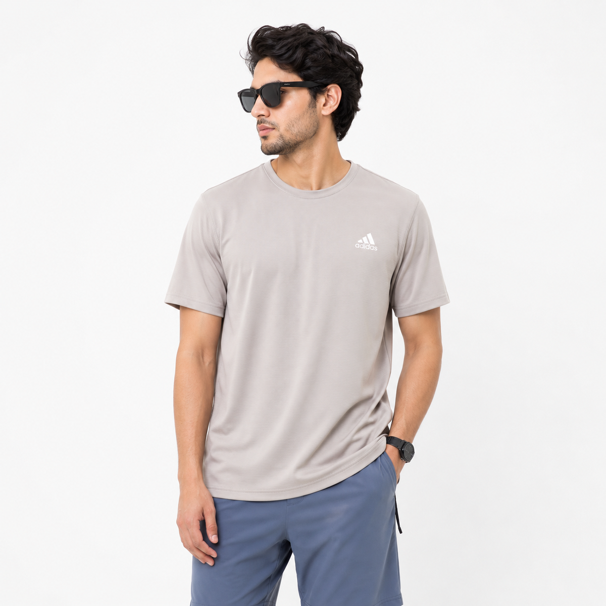 Train Essential AEROREADY Tee - Light Grey